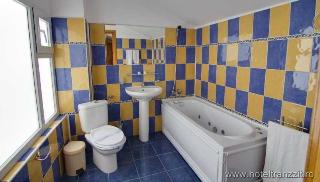 Room
 di Tranzzit Hotel