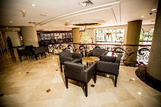 Lobby
 di Dann Carlton Cali