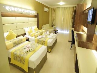 NoxInn Club Hotel