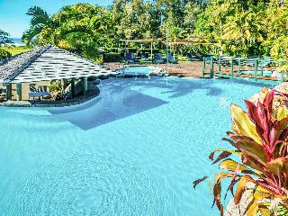 Breakfree Aanuka Beach Resort