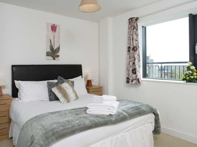 Comfort Zone Parkside Apartment Hotel Birmingham, Birmingham