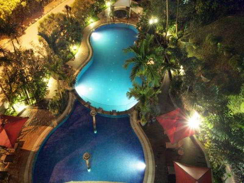 Sri Tiara Residences - Pool