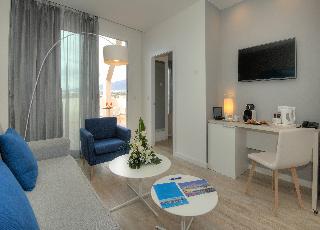Room Room