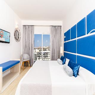 Room Room