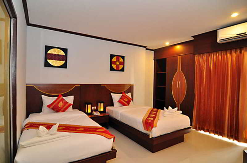 Room thumbnail 1