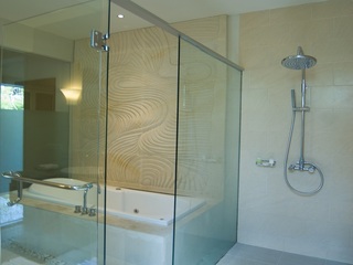 Room thumbnail 65