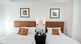 Room thumbnail 5