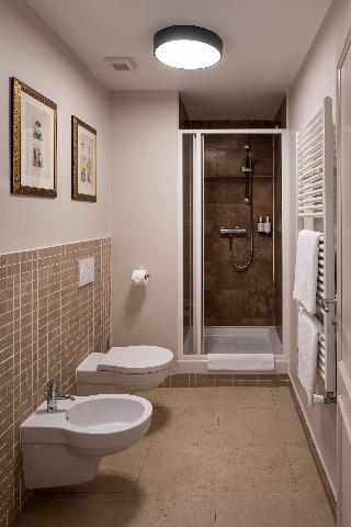Room Room