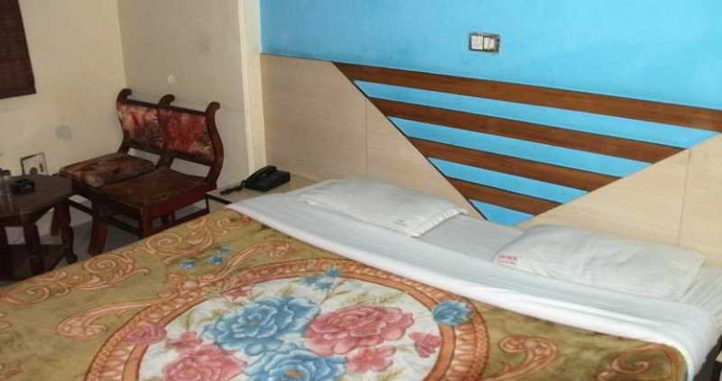 Room
 di Prince International