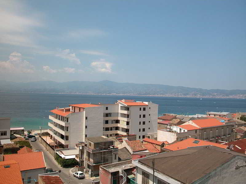 General view
 di President Hotel