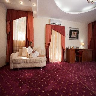 Room thumbnail 2