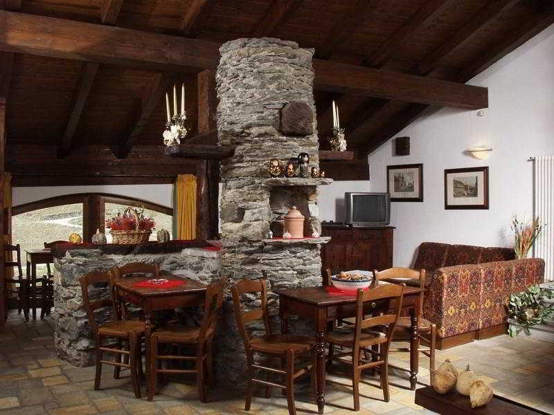 Baita Cretaz, Italian Alps
