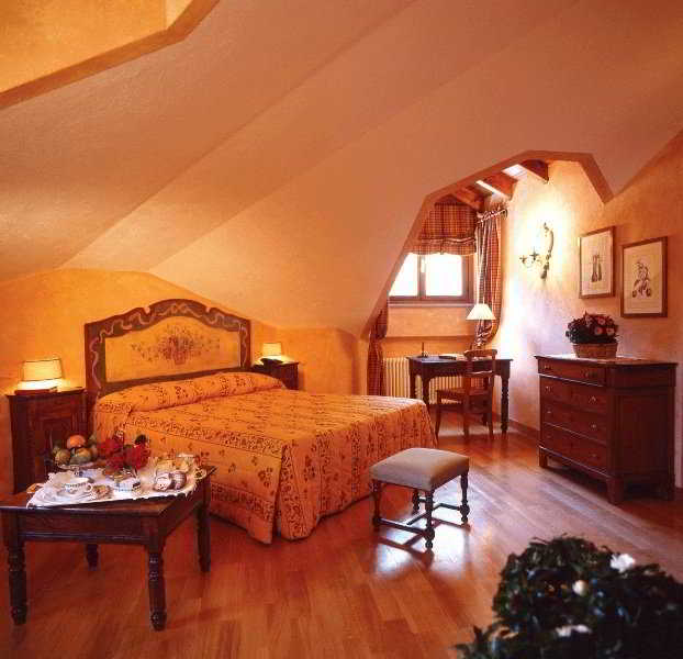 Villa Novecentro, Italian Alps