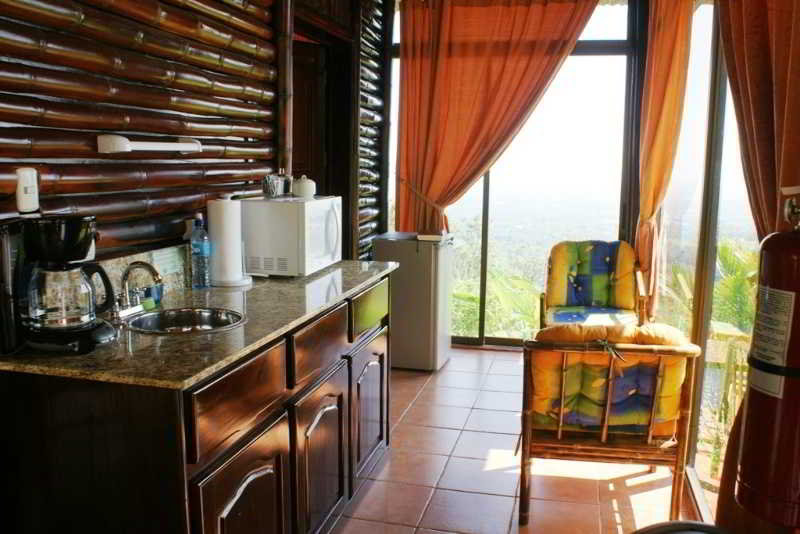 Room
 di Green Lagoon Falls Park Lodge