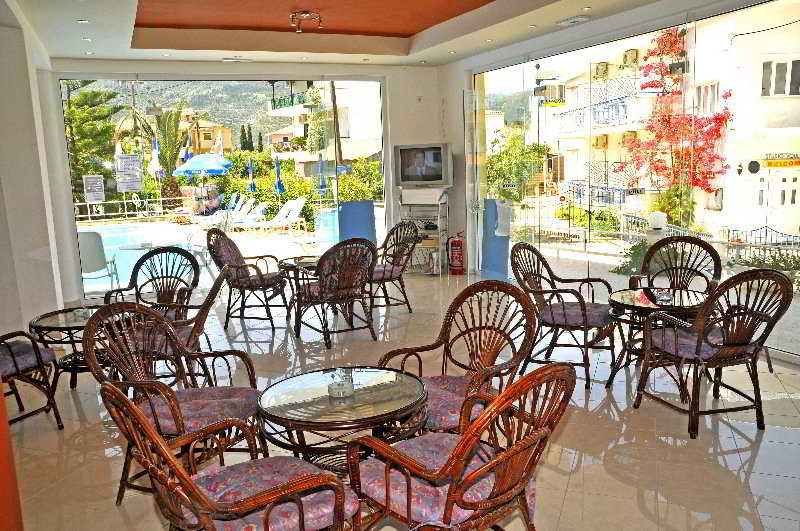 Bar
 di Cosmopol Studios