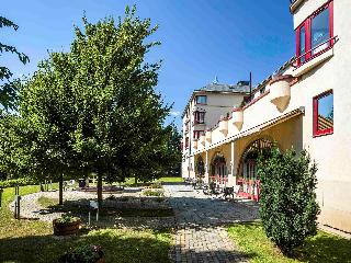 Castrum Hotel (Future voco Szekesfehervar)