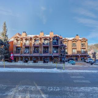 Der Steiermark (Downtown Condos with Ski Access)