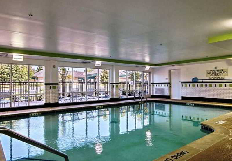Pool
 di Fairfield Inn & Suites Augusta