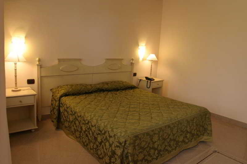 Room
 di Hotel Resort & Spa Sa Rocca