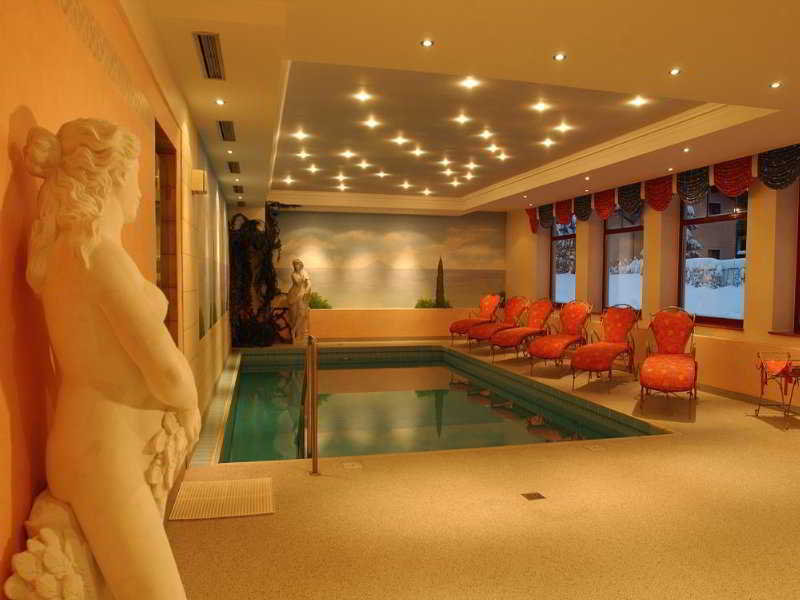 Pool
 di Alpinresort Sport & Spa