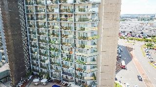 Manhattan Plaza