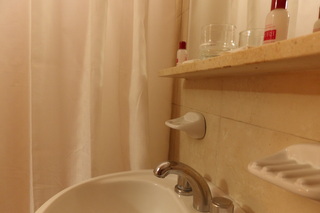 Room thumbnail 1