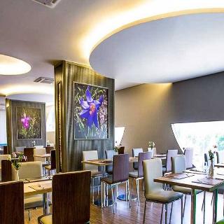 Restaurant thumbnail 7