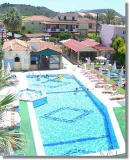 Pool
 di Tom & John Center