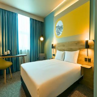 Room Room