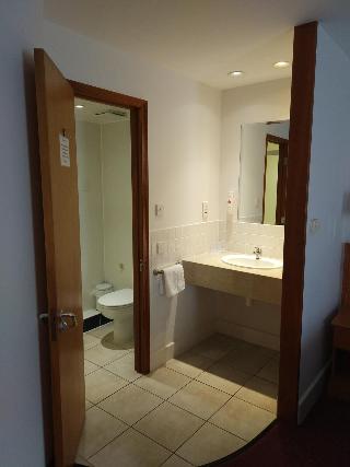 Ramada Cambridge, Cambridge