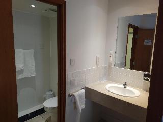 Ramada Cambridge, Cambridge