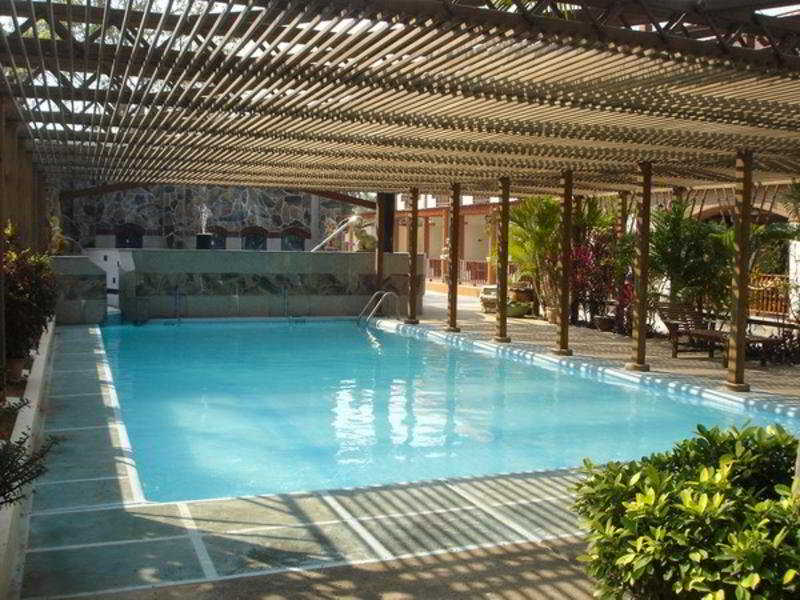 Pool thumbnail 4