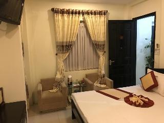 Canary Hotel Hue