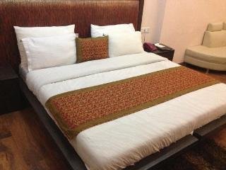 Room
 di Apra International