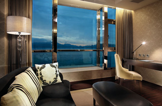 Room:DBL.ST-3