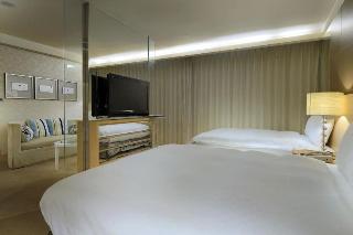 Room:TWN.ST-4