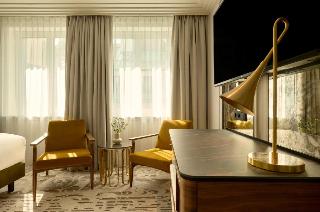 Hotel Saski Krakow, Curio collection by Hilton - Zimmer