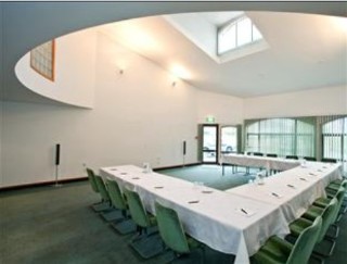Conferences
 di Mackenzie Country Inn