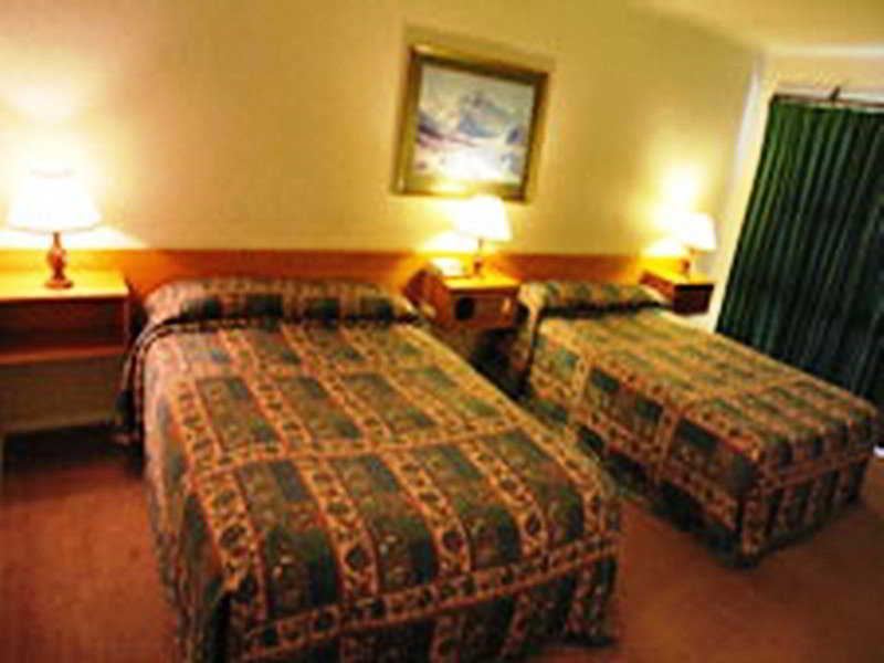 Room
 di Mackenzie Country Inn