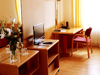 Room
 di Das Reinisch B&B Vienna Airport Hotel