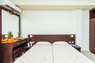 Room Room