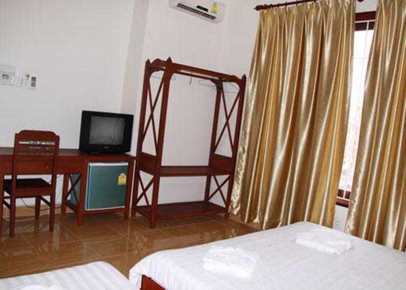 Room
 di Sinnakhone