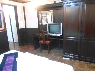 General view thumbnail 8