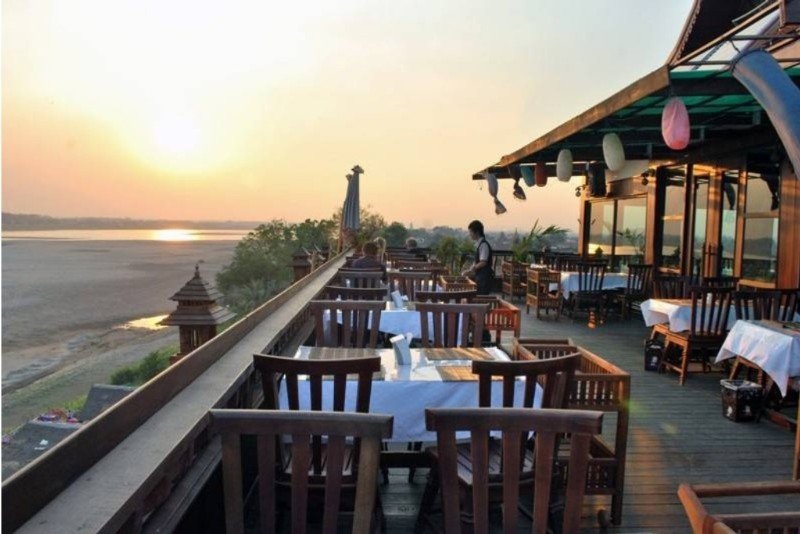 Restaurant
 di Sengtawan Riverside