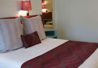 SureStay by Best Western The Clarence on Melville