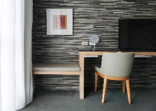 Room:TWN.DX-PV