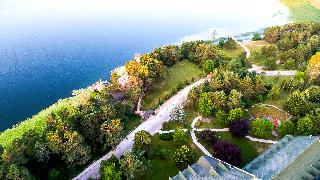 Grand Abant Hotel (Buyuk Abant Hotel)