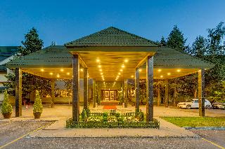Grand Abant Hotel (Buyuk Abant Hotel)