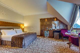 Grand Abant Hotel (Buyuk Abant Hotel)