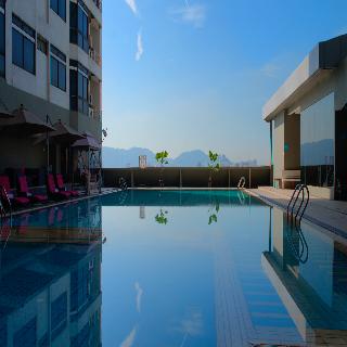 Fahrenheit Suites Kuala Lumpur - Pool